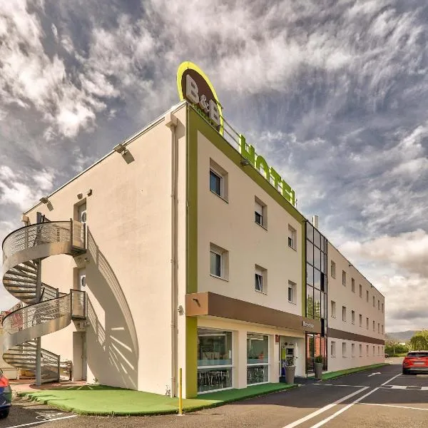 B&B HOTEL Clermont-Ferrand Sud Aubière，位于奥比埃的酒店