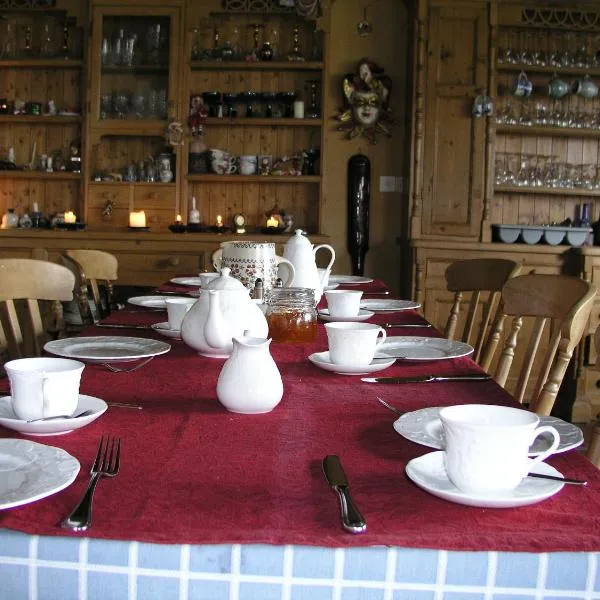 Lakeland Midsummer Lakehouse，位于乌特拉德的酒店