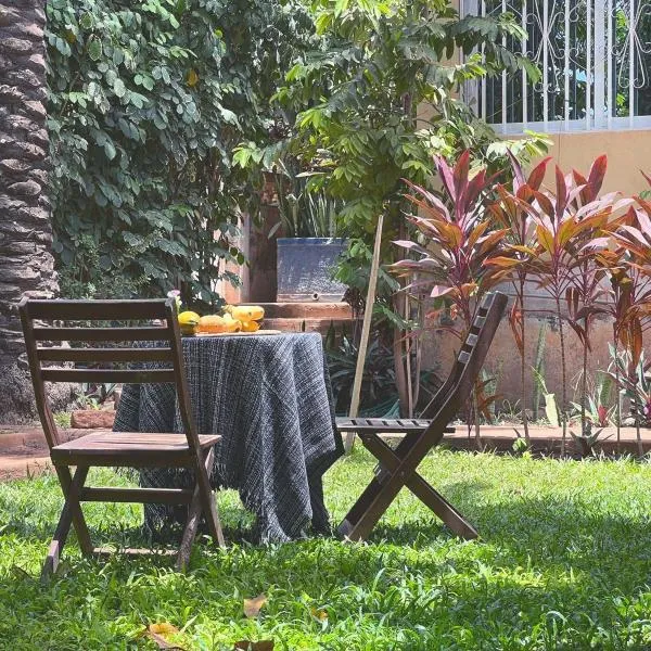 Casa Cacheu Homestay Guest House，位于比绍的酒店