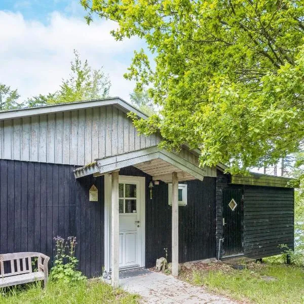 4 person holiday home in Aars-By Traum，位于Års的酒店