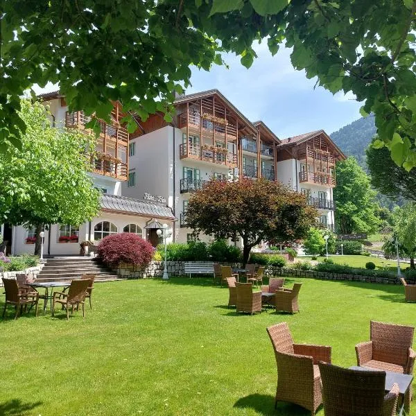 Hotel Lido - green & slow life，位于Padergnone的酒店