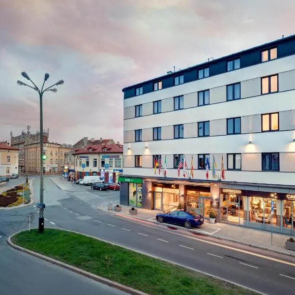 B&B HOTEL RZESZÓW CENTRUM，位于Trzebownisko的酒店