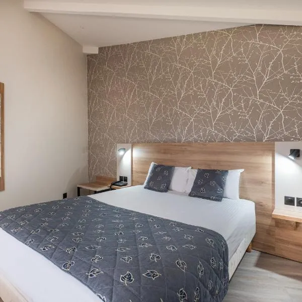Charme Hôtel, Montbéliard Sud，位于蒙贝利亚尔的酒店