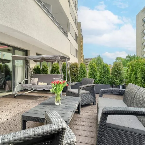 Apartments Ostsee Suntowers TARAS，位于斯维诺乌伊希切的酒店