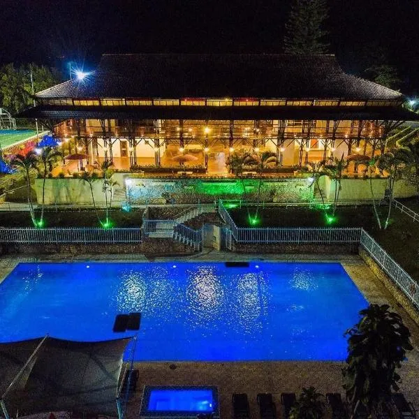 Finca Hotel Santaleja，位于拉特瓦伊达的酒店