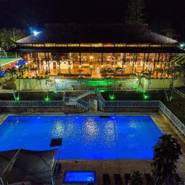 Finca Hotel Santaleja，位于Ríoverde的酒店