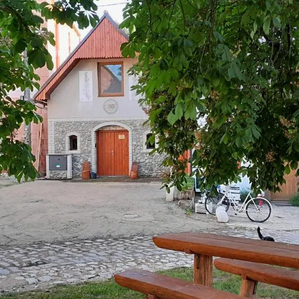 Ubytování Na sklepě u Procházků，位于Žabčice的酒店