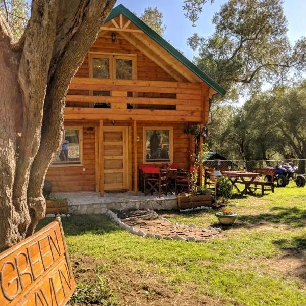 Green Heaven Cottage，位于乌尔齐尼的酒店
