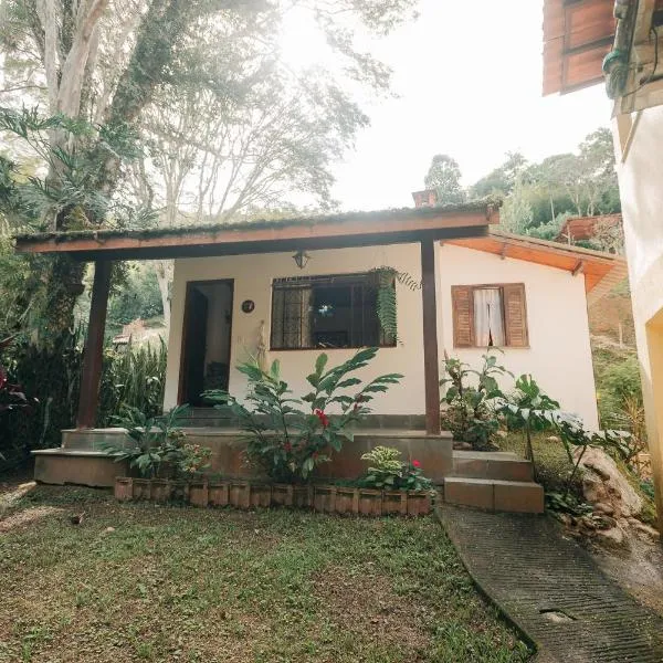 Chalé das Carpas，位于佩尼多的酒店
