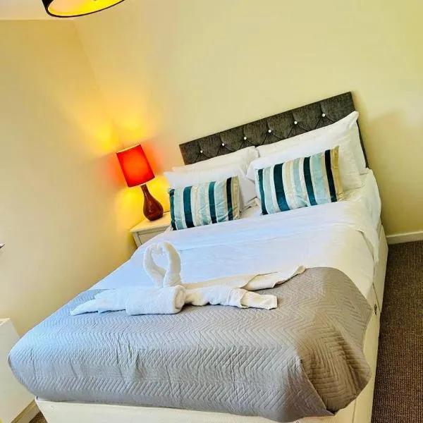 Cakemuir Detached House, 3 Bed, Free parking &Private Garden，位于爱丁堡的酒店