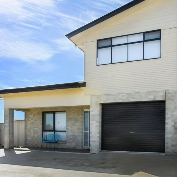 Blue Door Retreat，位于Edithburgh的酒店