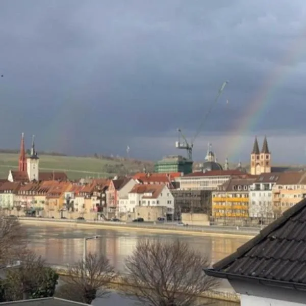 Wunderschöne Stadtwohnung，位于维尔茨堡的酒店