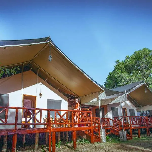 马拉休闲野营豪华帐篷，位于Mara Simba的酒店