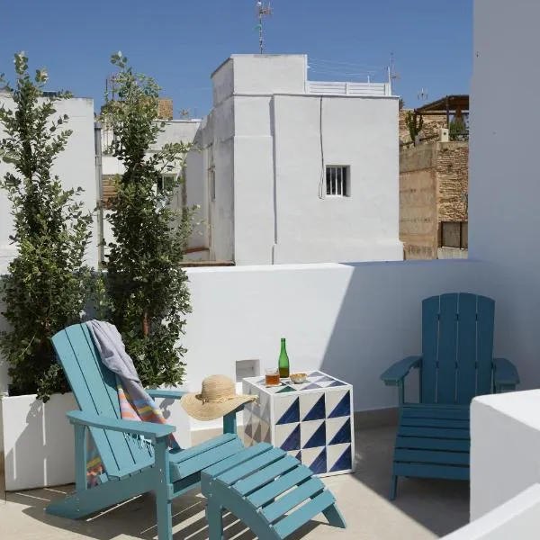 El Escondite Tarifa，位于塔里法的酒店