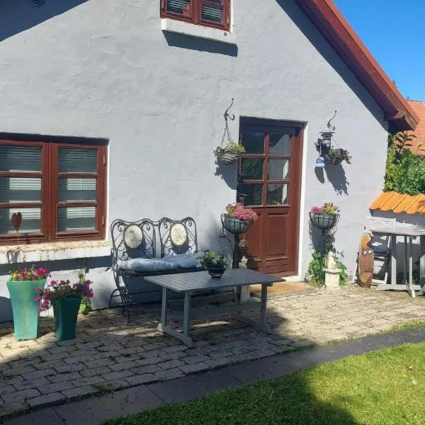 KRAGKAER Deer-Lodge B&B A unique holiday home，位于Lyngså的酒店