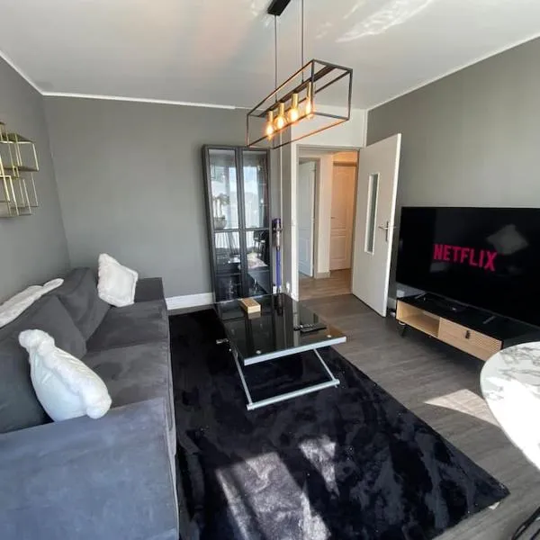 Appartement familial Wifi Netflix Amazon Prime，位于圣西尔-莱科勒的酒店