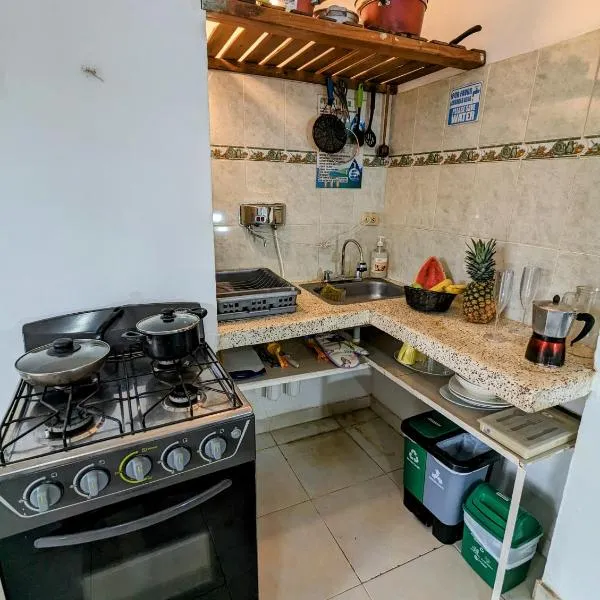 Casa Bautista Apartamentos Amoblados con vista al mar，位于塔甘加的酒店