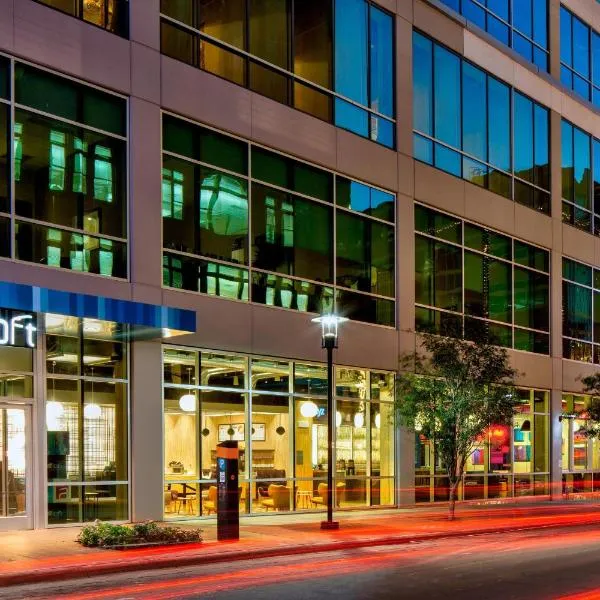 Aloft Fort Worth Downtown，位于Haltom City的酒店