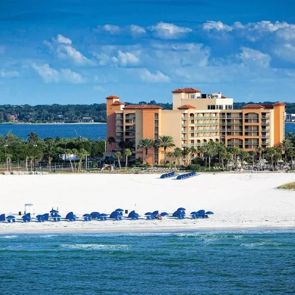 Sheraton Sand Key Resort，位于克利尔沃特的酒店