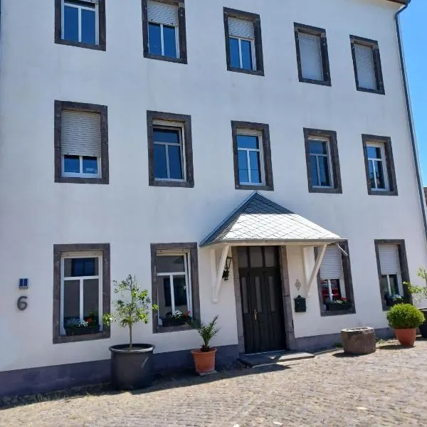 Gästehaus Frevel，位于Münstermaifeld的酒店