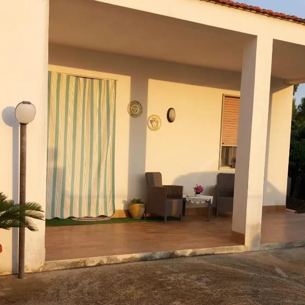 MiraErice，位于Napola的酒店