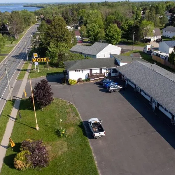 Lincoln Inn Fredericton，位于弗雷德里克顿的酒店