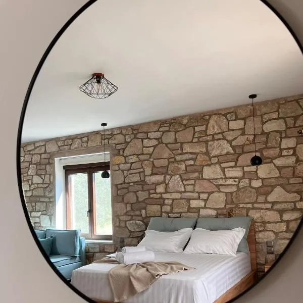 Michelangelo suites and apartments，位于Valanidorachi的酒店