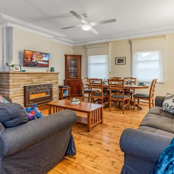 Magpie Cottage Katoomba，位于肯图巴的酒店