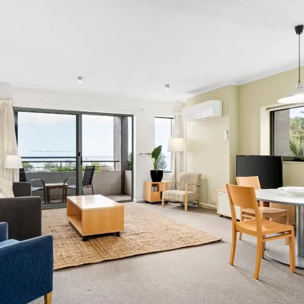 Lorne Ocean Views，位于洛恩的酒店