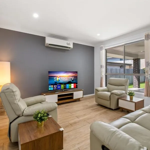 Spacious Newly Furnished 4BD Family Retreat，位于Doolandella的酒店