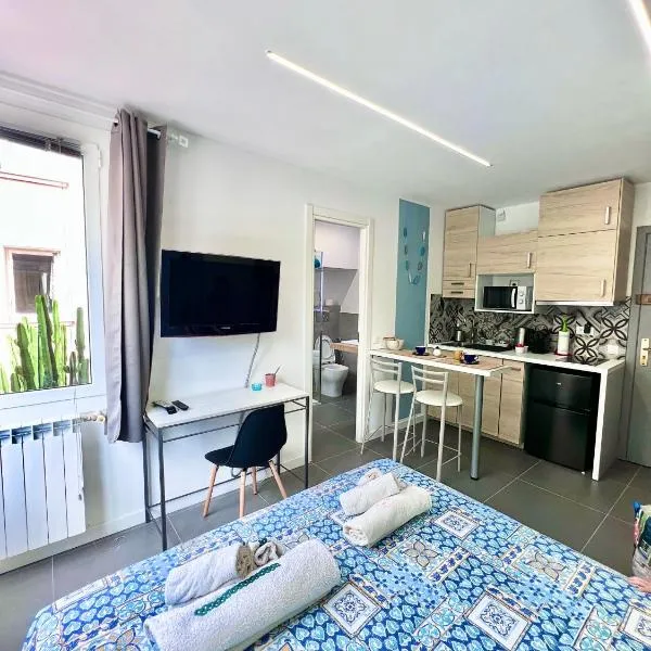 Gloria Maris Apartment，位于芒通的酒店