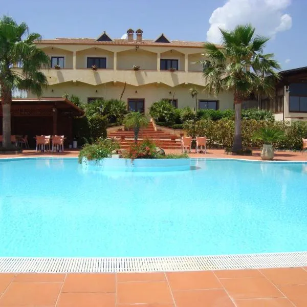 Tenuta Colle Degli Ulivi，位于Cerchiara di Calabria的酒店