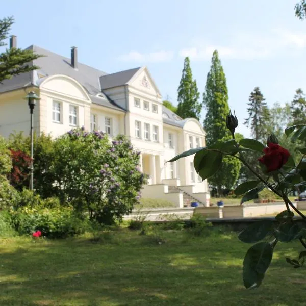 Schloß Wichmannsdorf，位于克勒珀林的酒店