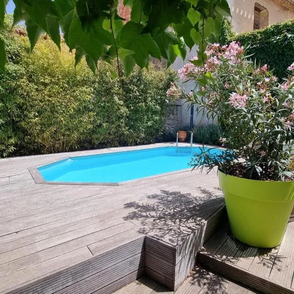 Maison de Vacances 8 à 15 pers à proximité du Canal du Midi，位于纳博讷的酒店