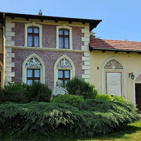 Villa Kliche，位于Przerzeczyn-Zdrój的酒店