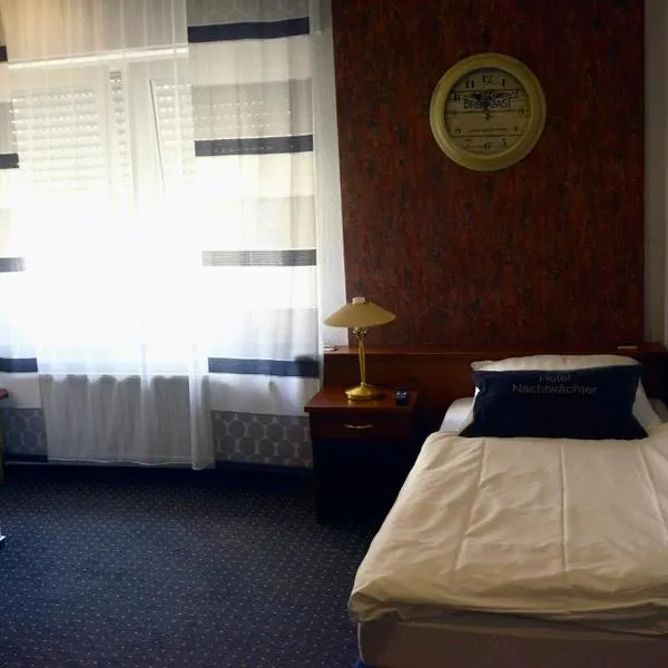 纳克特瓦斯特尔酒店，位于翁纳的酒店