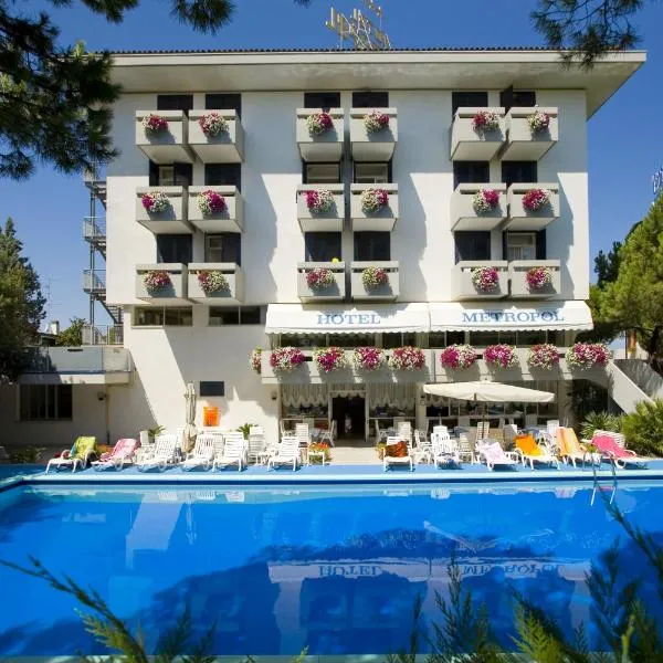 Hotel Metropol，位于卡奥莱的酒店