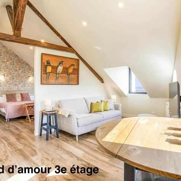 Résidence LA VAGUE- 4 appartements Grand Confort -Vue mer - 2 à 6 personnes，位于乌尔加特的酒店