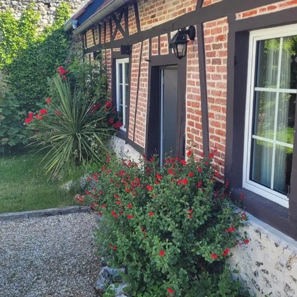 Le Romarande, Cottage détente avec SPA privatif，位于Fontenay的酒店