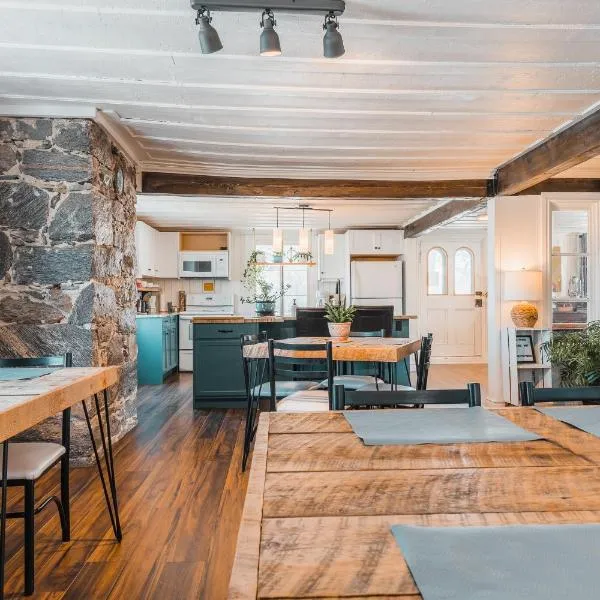 Auberge de l'Ouest，位于Deschambault的酒店