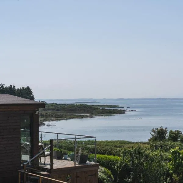 Horse Island View Luxury Retreat，位于Kircubbin的酒店