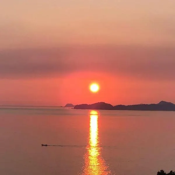 Cliff top Terrace，位于Uttaki的酒店