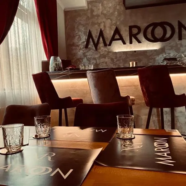 Maroon pension，位于皮耶什佳尼的酒店