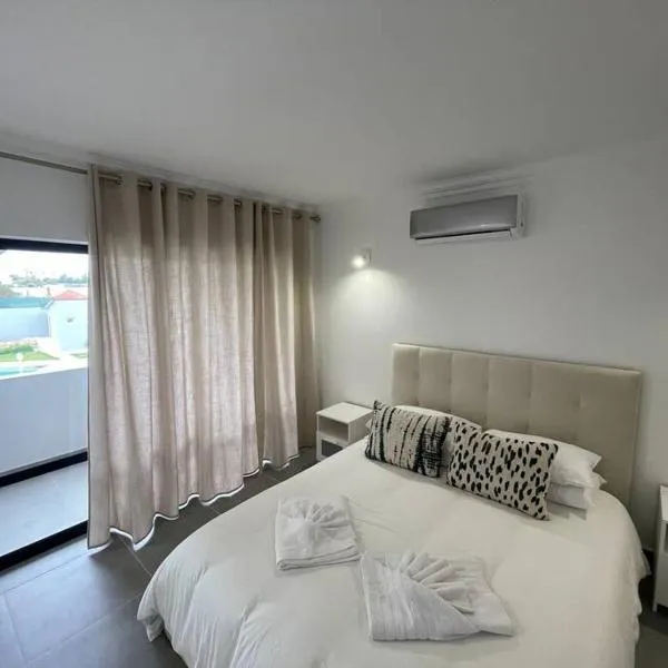 Apartamento Don Tenório com piscina Sagres，位于萨格里什的酒店