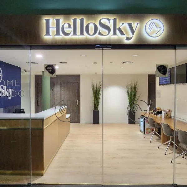 HelloSky Air Rooms Madrid，位于Fuente el Saz的酒店