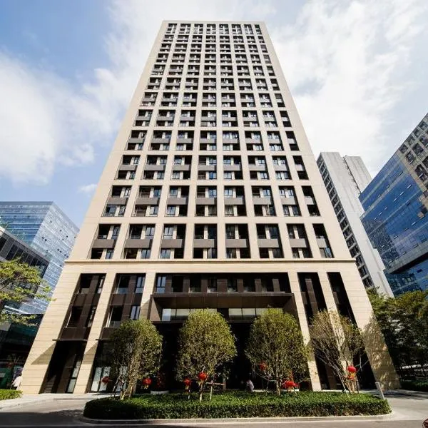 广州丽途国际公寓酒店（神舟路地铁站店），位于广州的酒店