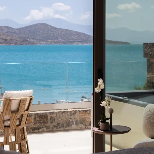 Naiades Boutique Hotel - Adults Only，位于伊罗达的酒店