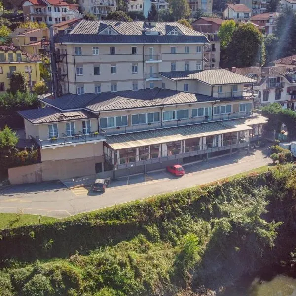 达斯娜最佳品质酒店，位于Vinovo的酒店
