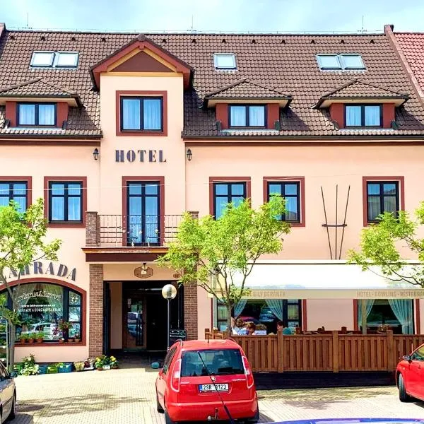 Hotel Bílý Beránek Kralovice，位于Manětín的酒店