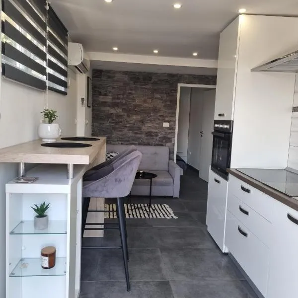 Apartman David，位于希洛的酒店